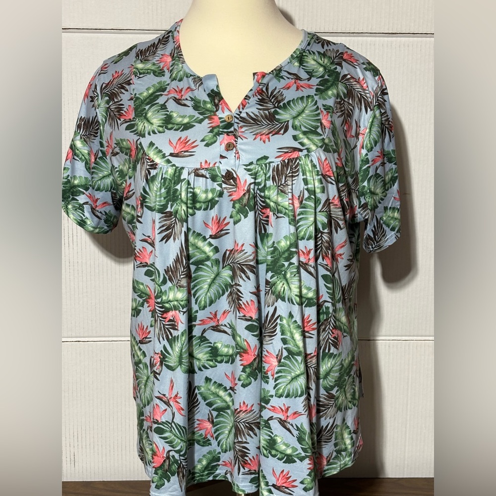 Allegrace 4x tropical blouse NWOT 26”length
